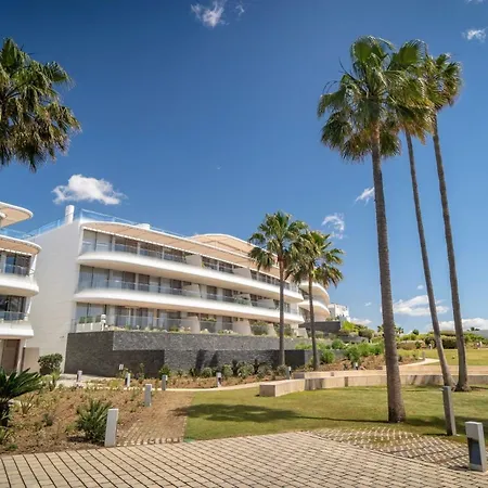 Appartement Modern 3-bedroom Luxury With Panoramic Sea Views The Edge, Estepona